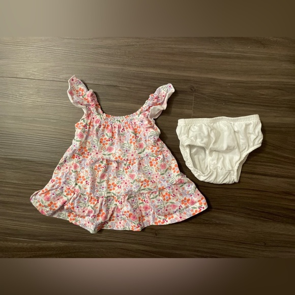 Carter's Baby Girl Floral Print Ruffle Dress with White bloomers size 3M - Picture 1 of 5